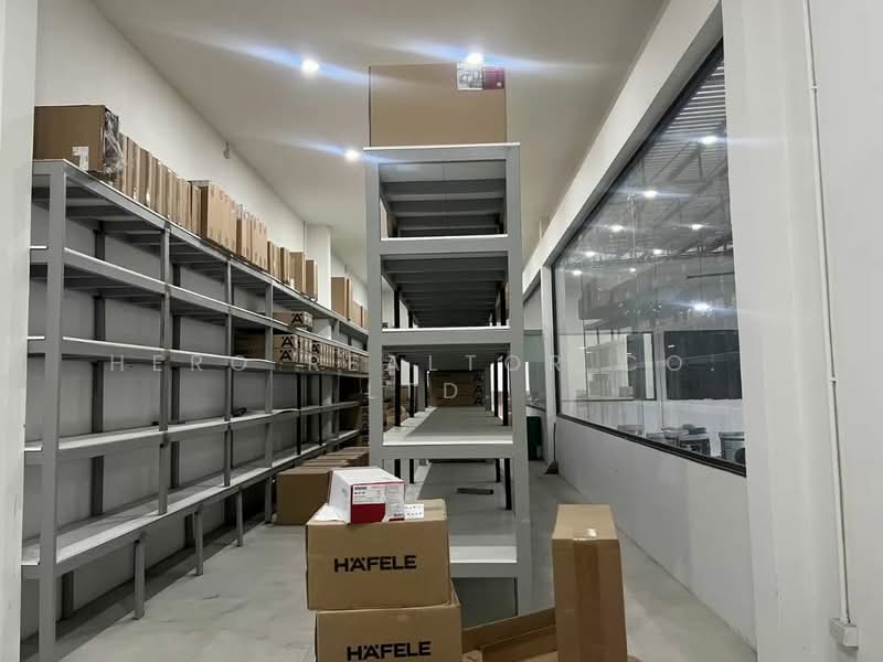 For Rent Bangkok Warehouse Patthana Chonabot Road Lat Krabang BRE25513, Bangkok, Khlong Song Ton Nun, Lat Krabang, Bangkok, , 1,388 sqm, Warehouse/Factory For Rent, by Hero Realtor Co., Ltd., 60118315 - DDproperty.com