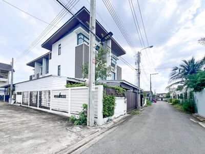 ขาย - Cozy Satri Witthaya 2 Soi 15 : โคซี่ สตรีวิทยา 2 ซอย 15, กรุงเทพ