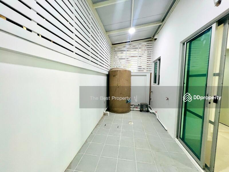 ขาย - Lumpini Town Ville Srinakarin – Bearing : ลุมพินี ทาวน์ วิลล์ ศรีนครินทร์ – แบริ่ง, สมุทรปราการ