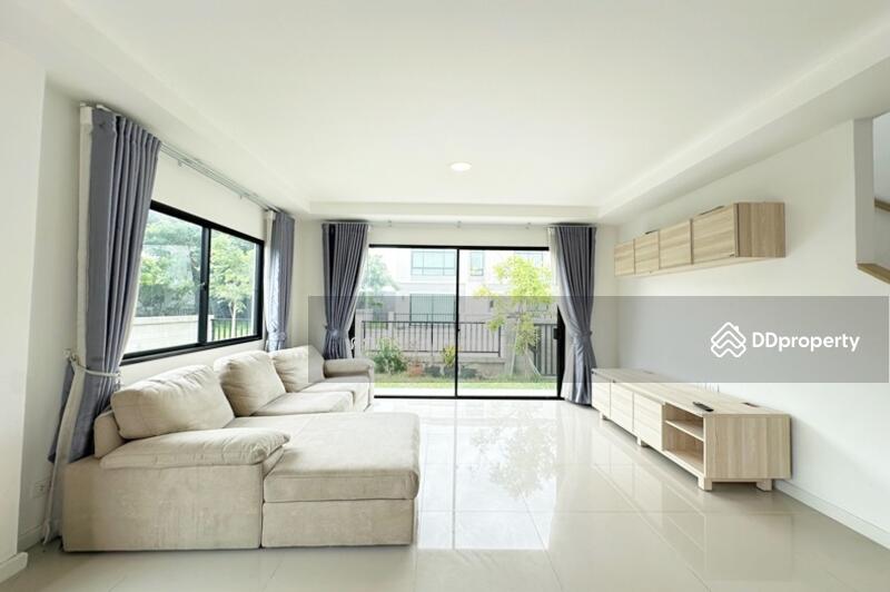 ขาย - Casa Ville Wongwaen-Chatuchot : คาซ่าวิลล์ วงแหวน-จตุโชติ, กรุงเทพ
