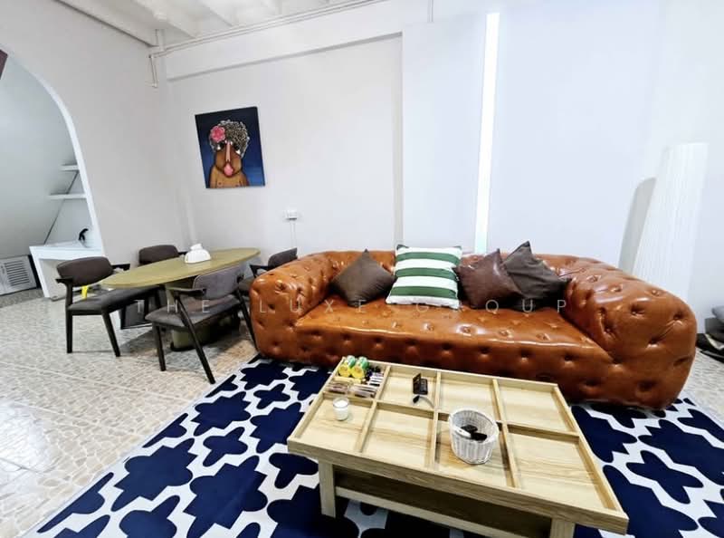 Townhouse in Bangchak, Bangkok, Phra Kanong Nua, Watthana, Bangkok, 3 Bedrooms, 150 sqm, Townhouse For Rent, by The Luxe Group, 60119109 - DDproperty.com