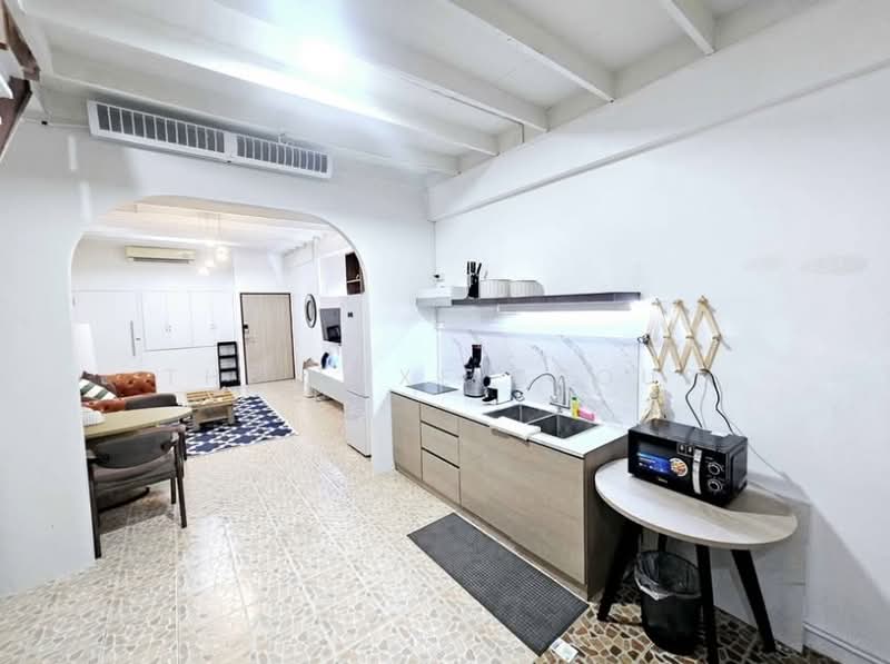 Townhouse in Bangchak, กรุงเทพ, พระโขนงเหนือ, วัฒนา, กรุงเทพ, 150 ตร.ม., ทาวน์เฮ้าส์ ให้เช่า, โดย The Luxe Group, 60119109 - DDproperty.com