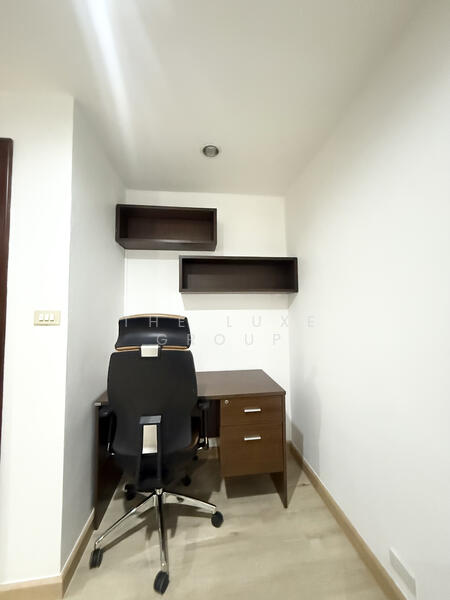 Baan Suanpetch, Bangkok, 18 Soi Sukhumvit 39, Khlong Tan Nua, Watthana, Bangkok, 3 Bedrooms, 129 sqm, Condo For Rent, by The Luxe Group, 60119124 - DDproperty.com