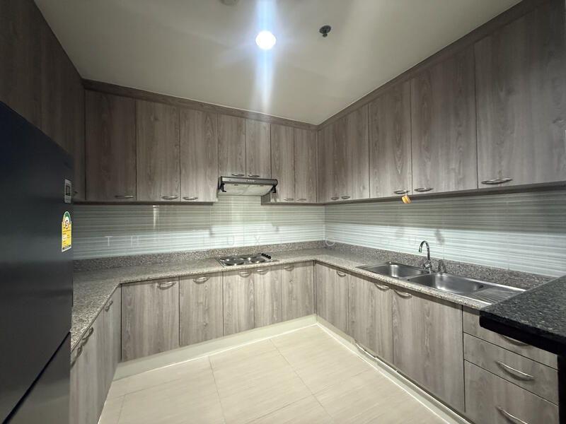 Baan Suanpetch, Bangkok, 18 Soi Sukhumvit 39, Khlong Tan Nua, Watthana, Bangkok, 3 Bedrooms, 129 sqm, Condo For Rent, by The Luxe Group, 60119124 - DDproperty.com