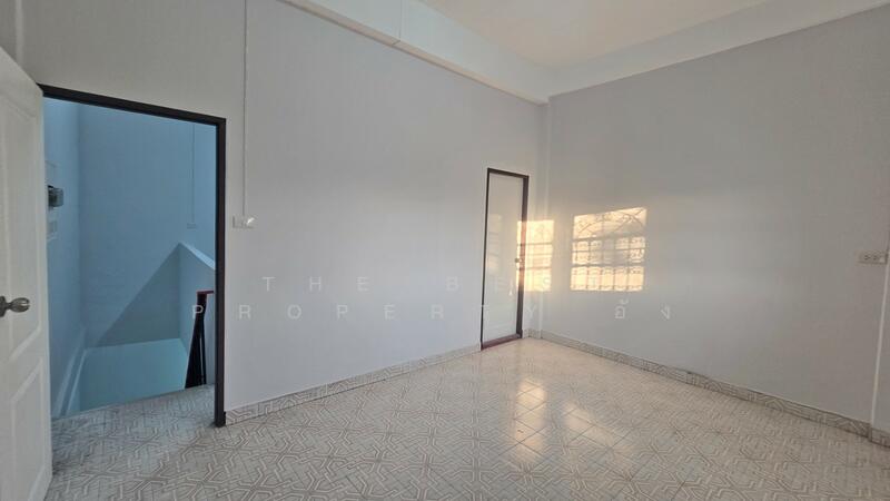 For Sale - Subsomboon Village Pracha Uthit 74/1, Bangkok