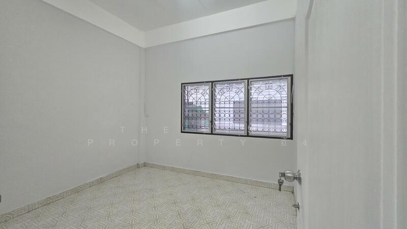 For Sale - Subsomboon Village Pracha Uthit 74/1, Bangkok