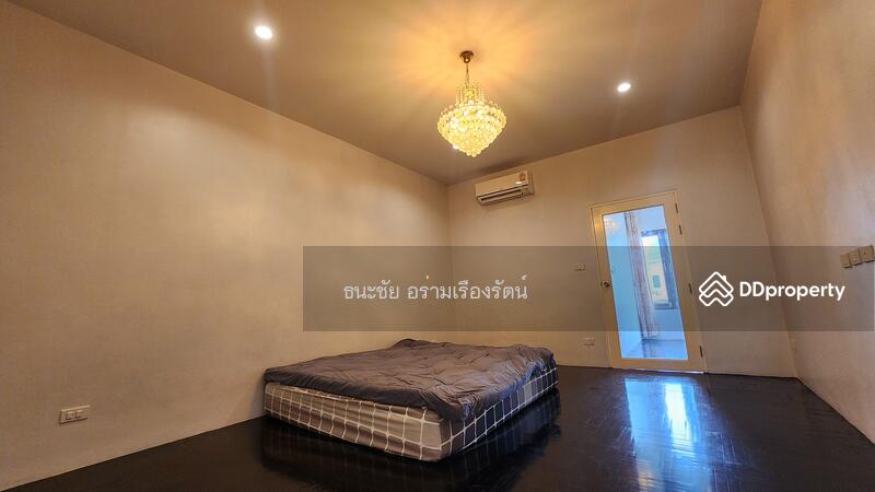 ห้องนอนโทนอบอุ่น