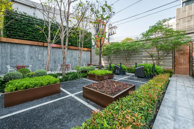 Khun By Yoo, Bangkok, 338 Thonglor Road, Khlong Tan Nua, Watthana, Bangkok, 1 Bedroom, 50 sqm, Condo For Sale, by Kanchana Praneewong, 60119877 - DDproperty.com
