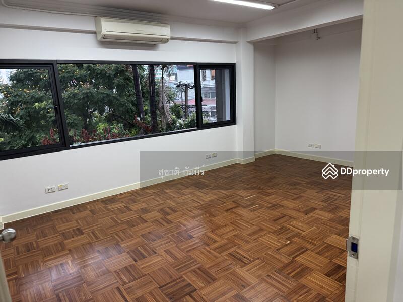 For Rent - Ashoke Court for rent 200 meters from MRT Sukhumvit BTS Asoke, Bangkok