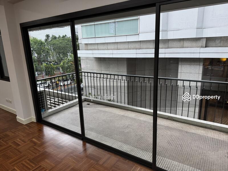For Rent - Ashoke Court for rent 200 meters from MRT Sukhumvit BTS Asoke, Bangkok