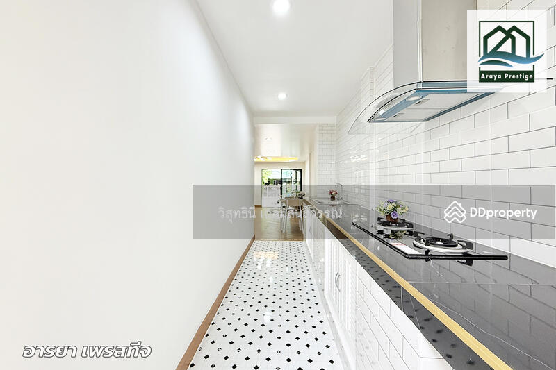 For Sale - Runnapa Place Village (behind the corner), Soi Romklao 16, Bangkok