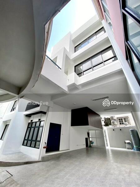 For Rent - Home office Sukhumvit 101 Punnawithi for rent and Sale ( SPSEVE1186 ), Bangkok