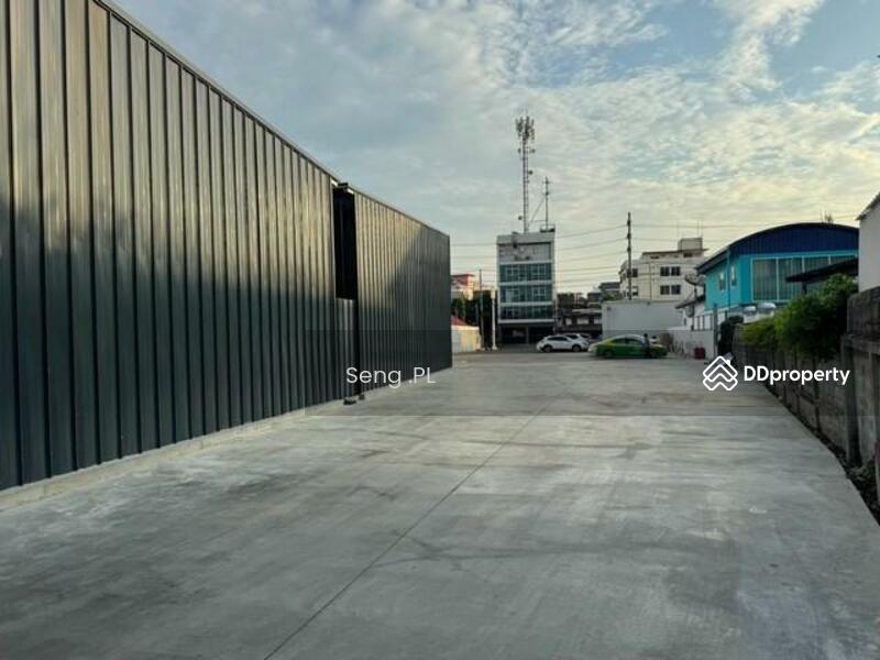 For Rent - ให้เช่าโกดัง ย่านทาวน์อินทาวน์ เลียบด่วนเอกมัย-รามอินทรา, Bangkok