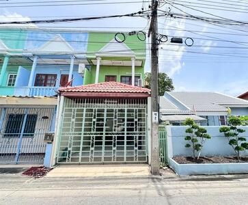 ขาย - หมู่บ้านกอบกาญจน์, นนทบุรี