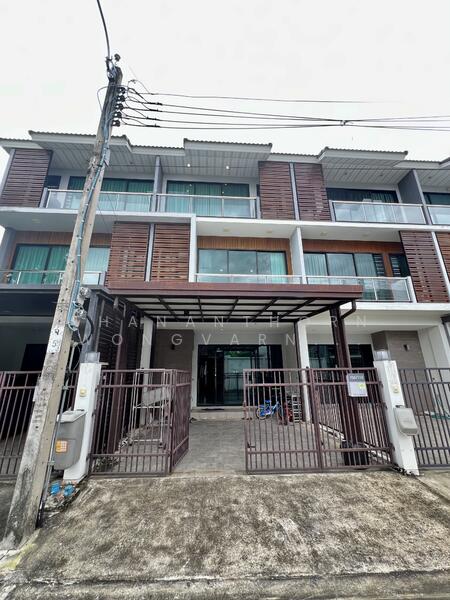 For Sale - Supalai Essence Ladprao, Bangkok