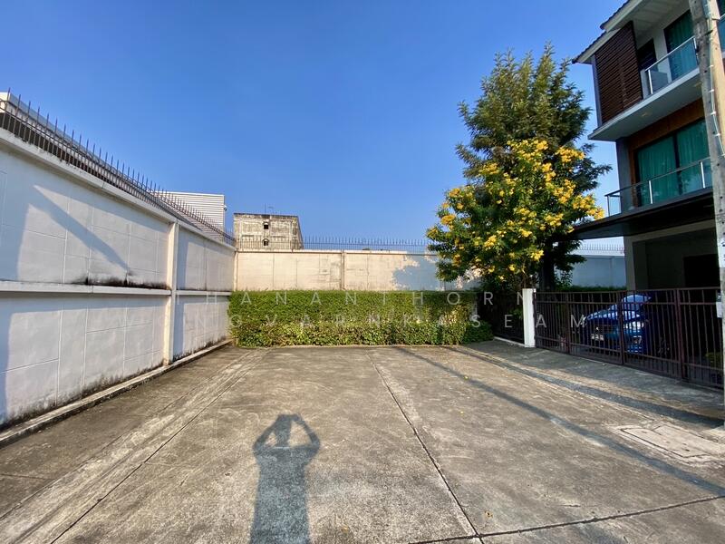 For Sale - Supalai Essence Ladprao, Bangkok