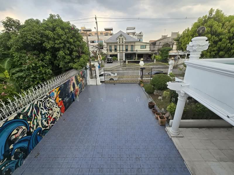 อัมรินทร์, กรุงเทพ, 1 รามอินทรา, อนุสาวรีย์, บางเขน, กรุงเทพ, 300 ตร.ม., บ้านเดี่ยว ให้เช่า, โดย กุลจิรา อภัยโส, 60121262 - DDproperty.com