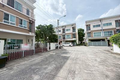 ขาย - Villette City Pattanakarn 38 : วิลเลต ซิตี้ พัฒนาการ 38, กรุงเทพ