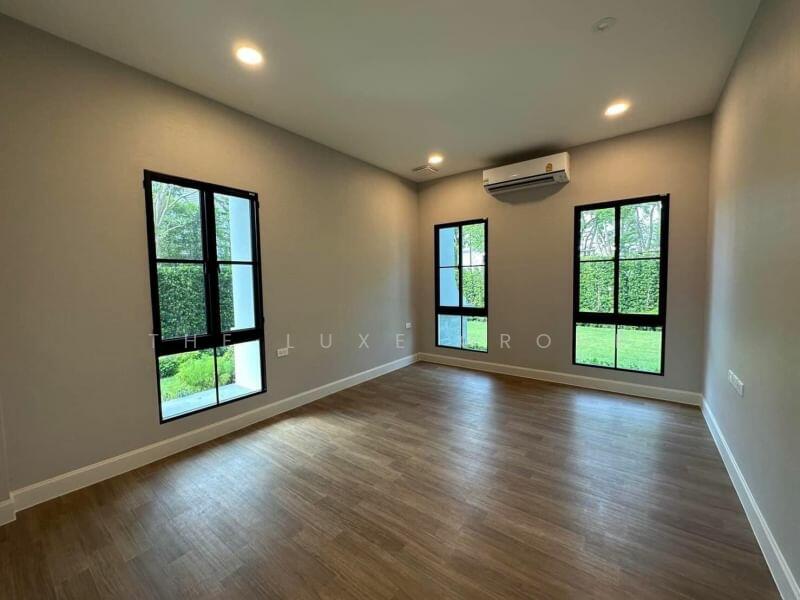 Nantawan Rama 9 - New Krungthepkreetha, Bangkok, Saphan Sung, Bangkok, 5 Bedrooms, 499 sqm, Single Detached House For Rent, by The Luxe Group, 60121409 - DDproperty.com