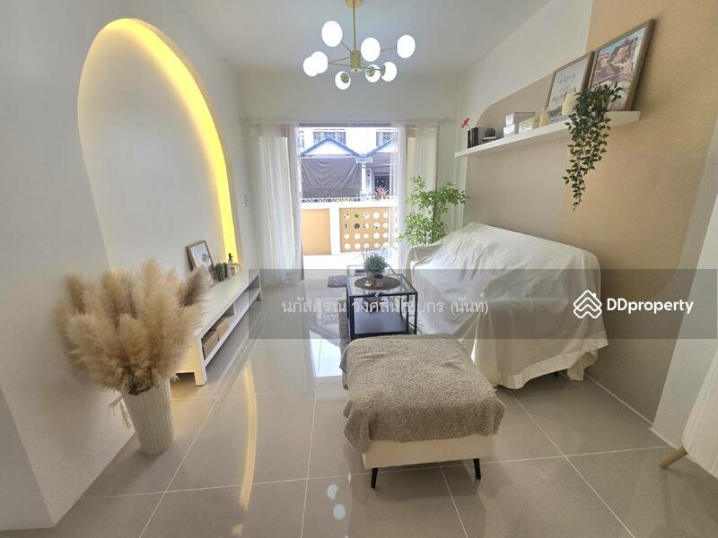 For Sale - Baan Fah Piyarom Ruean Phana, Pathum Thani