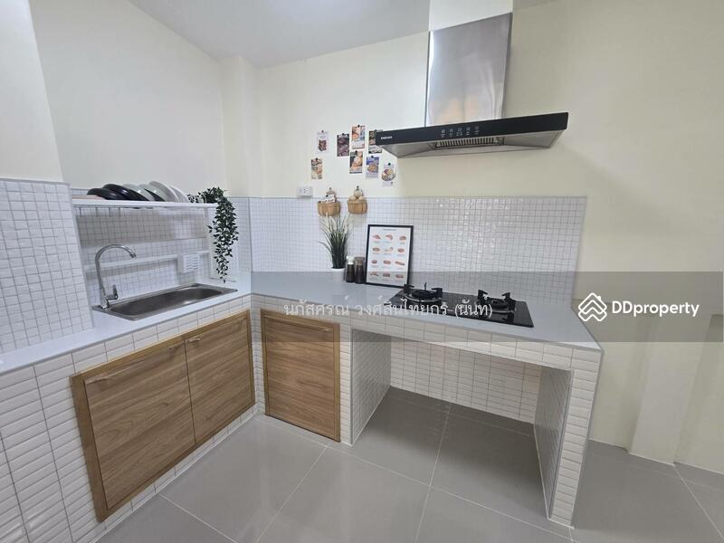 For Sale - Baan Fah Piyarom Ruean Phana, Pathum Thani