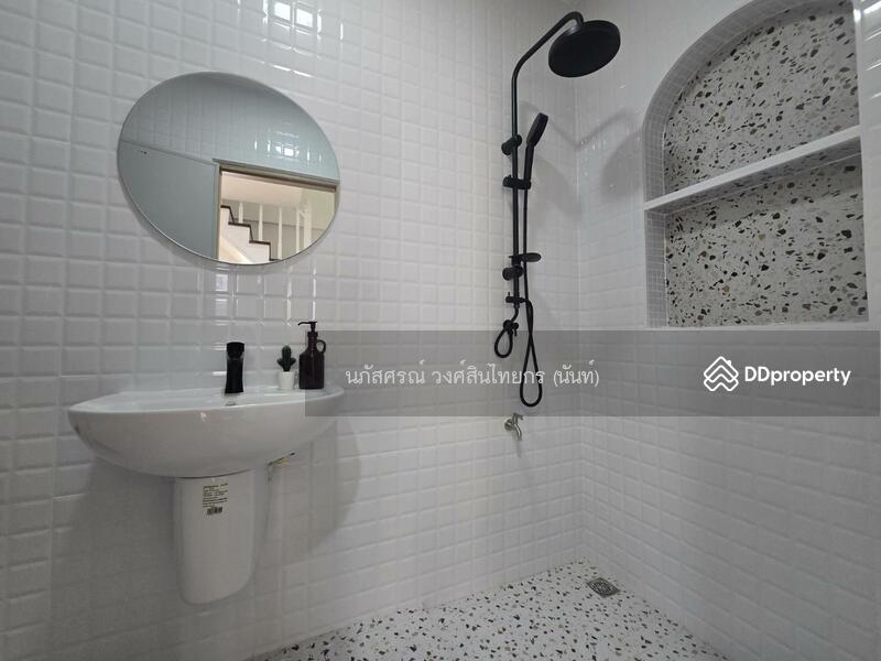 For Sale - Baan Fah Piyarom Ruean Phana, Pathum Thani
