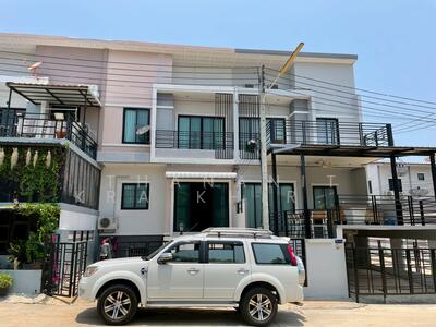 ขาย - ทาวน์โฮมหรู 2 ชั้น โครงการ THE H99 Hua Hin, ประจวบคีรีขันธ์