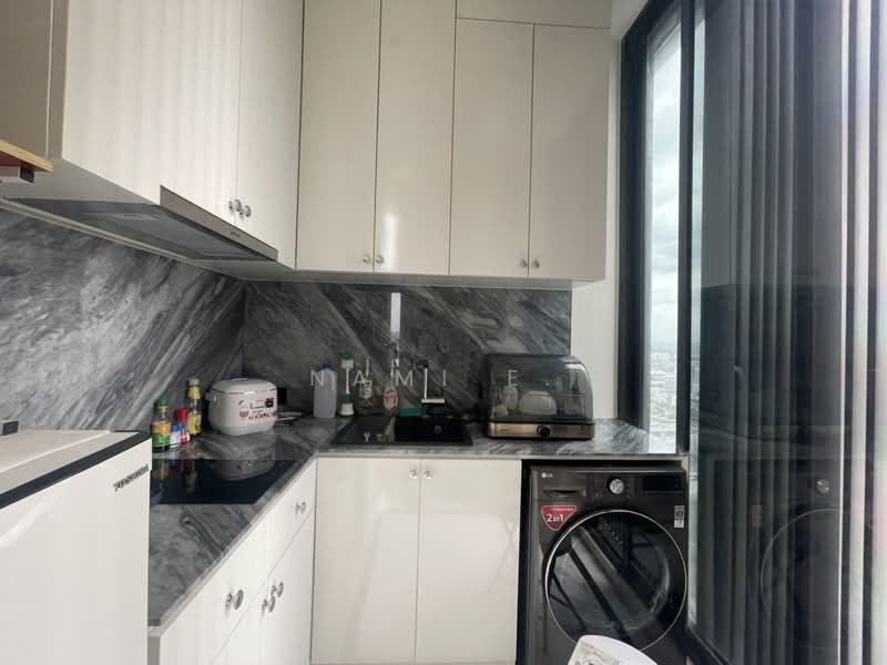 The Esse at Singha Complex, Bangkok, 1788 New Petchaburi Rd, Khlongtoei Nua, Watthana, Bangkok, 3 Bedrooms, 245 sqm, Condo For Rent, by Nami E., 60121620 - DDproperty.com