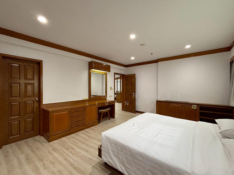 Centre Point Residence Phromphong : เซ็นเตอร์พ้อยท์ เรสซิเด้นซ์ พร้อมพงษ์, กรุงเทพ, ซ.สุขุมวิท39, คลองตันเหนือ, วัฒนา, กรุงเทพ, 265 ตร.ม., คอนโด ให้เช่า, โดย Bangkok House Living, 60121652 - DDproperty.com