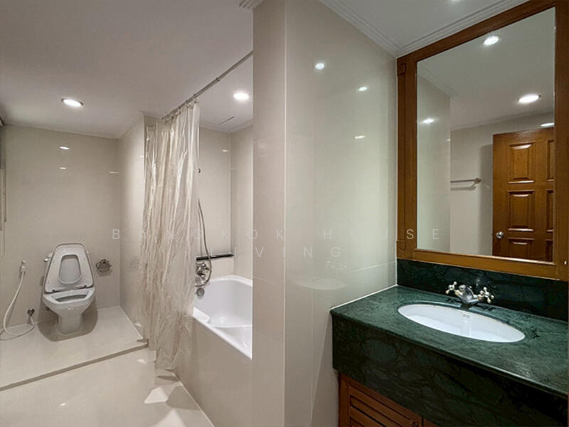 Centre Point Residence Phromphong : เซ็นเตอร์พ้อยท์ เรสซิเด้นซ์ พร้อมพงษ์, กรุงเทพ, ซ.สุขุมวิท39, คลองตันเหนือ, วัฒนา, กรุงเทพ, 265 ตร.ม., คอนโด ให้เช่า, โดย Bangkok House Living, 60121652 - DDproperty.com