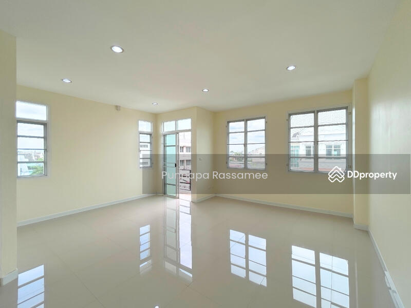 For Sale - The Paradise Cheangwattana, Bangkok