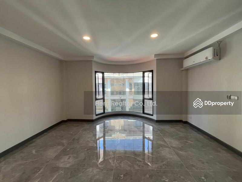 For Rent - For Rent Bangkok Home Office Watthana BTS Thong Lo BRE25592, Bangkok