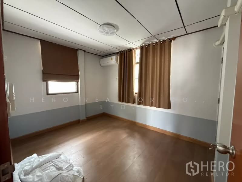 ให้เช่าบ้านเดี่ยว สุขุมวิท BTS ปุณณวิถี พระโขนง BRE25591, กรุงเทพ, บางจาก, พระโขนง, กรุงเทพ, 320 ตร.ม., บ้านเดี่ยว ให้เช่า, โดย Hero Realtor Co., Ltd., 60122042 - DDproperty.com