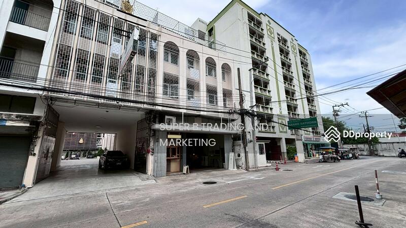 For Rent - For rent: commercial building on Cheu Plerng Road, located near Khlong Toei Market., Bangkok