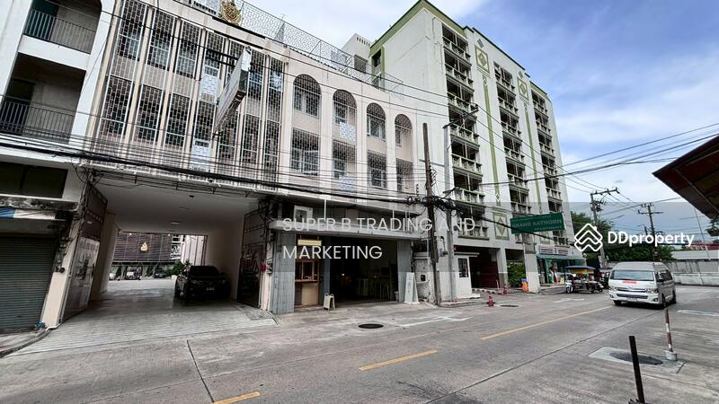 For Rent - For rent: commercial building on Cheu Plerng Road, located near Khlong Toei Market., Bangkok