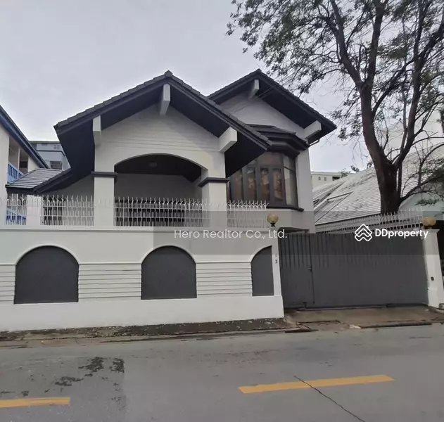 For Rent - For Rent Bangkok Home Office Ratchadaphisek Chatuchak BRE25434, Bangkok