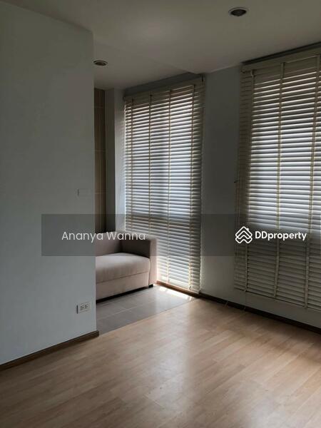 For Rent - 3-Bedroom House, Bangkok