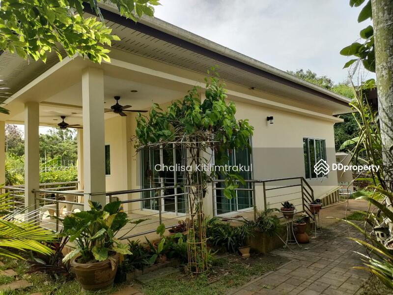 For Sale - 6-Bedroom House, Chon Buri