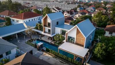ขาย - ขายบ้านหรู ออกแบบให้ใช้พื้นที่เต็มทุกสัดส่วน 5 ห้องนอน 6 ห้องน้ำ 1 แม่บ้าน สระว่ายน้ำ 25 ม, สมุทรปราการ