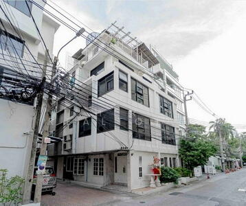 For Rent - For Rent Bangkok Home Office Silom BTS Sala Daeng MRT Si Lom Bang Rak BRE22120, Bangkok