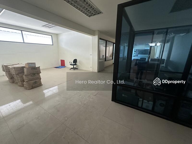 For Rent - Office and Warehouse for Rent at Chaloem Phra Kiat Tee 9 Prawet Bangkok BRE19439, Bangkok
