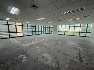 For Rent - For Rent Bangkok Office Silom BTS Sala Daeng Bang Rak BRE21517, Bangkok