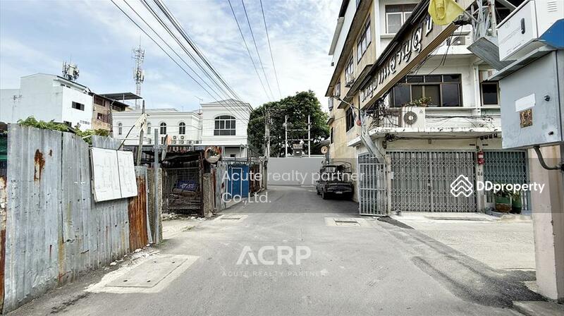 For Sale - Land for sale on Charoen Rat 4. 75 sq.w. Suitable for residence or office., Bangkok