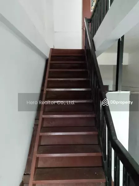 ให้เช่า - ให้เช่าอาคารพาณิชย์ 3.5 ชั้น ถนนปั้น บางรัก กรุงเทพมหานคร BRE25598, กรุงเทพ