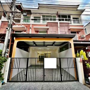 ขาย - The British Sathorn-Kallaprapruk : เดอะ บริติช สาทร-กัลปพฤกษ์, กรุงเทพ