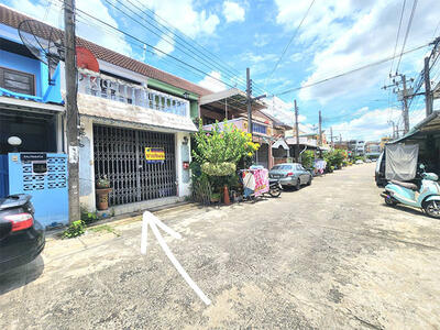 ขาย - หมู่บ้านแก้ววิลล่า 1 ลาดพร้าว วังหิน 70, กรุงเทพ