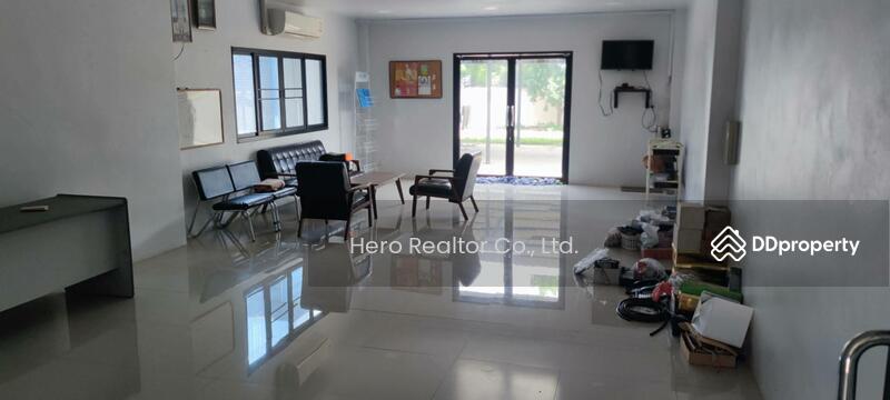 For Sale - For Sale Warehouse Samut Prakan Pracha Uthit Road Phra Samut Chedi BE23094, Samut Prakan