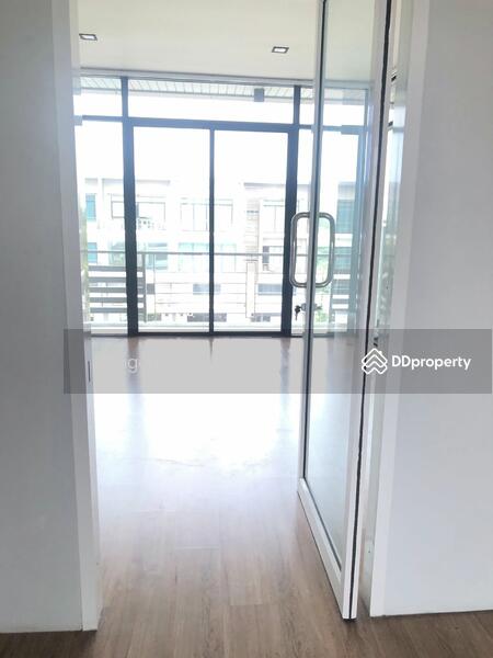 ขาย - H-cape Biz Sector, กรุงเทพ