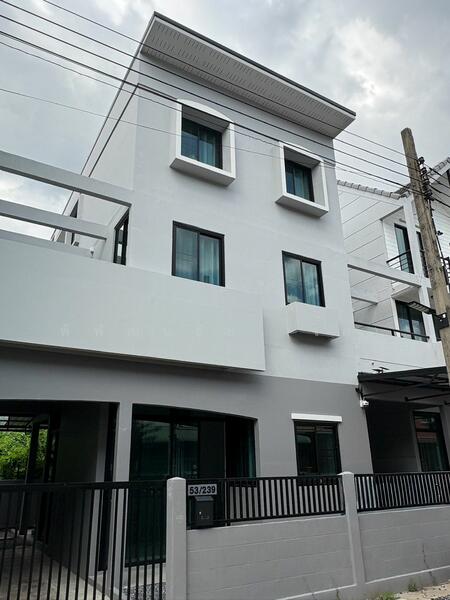 ให้เช่า - Baan Lukgolf : บ้านลูกกอล์ฟ, นนทบุรี