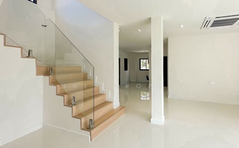 Perfect Place Rattanathibet, Nonthaburi, Soi Bang Rak Noi 16, Bang Rak Noi, Muang Nonthaburi, Nonthaburi, 4 Bedrooms, 320 sqm, Single Detached House For Sale, by Connex Property, 60123680 - DDproperty.com
